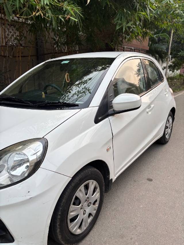 https://images10.gaadi.com/usedgaadi-sellcar/UsedCar/03757653-4879-494c-b59f-433596cbadd4/e1907956-7ac9-4e00-aa9e-0d8034800f95.jpeg?imwidth=6400