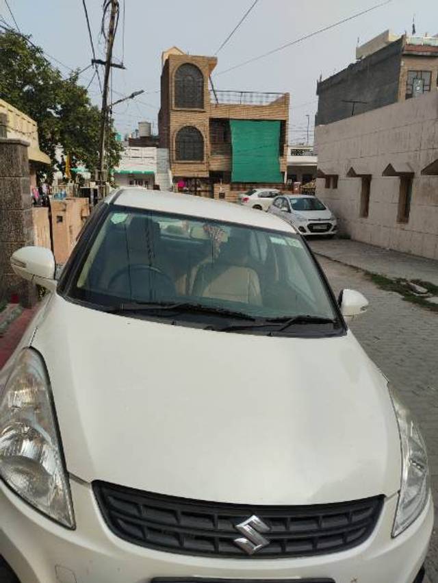 https://images10.gaadi.com/usedgaadi-sellcar/UsedCar/037d8cbf-4d39-41f2-ad4c-0c8f98cda4db/fa4f7c3e-246a-4285-b27d-4a738e88f69d.jpg?imwidth=6400