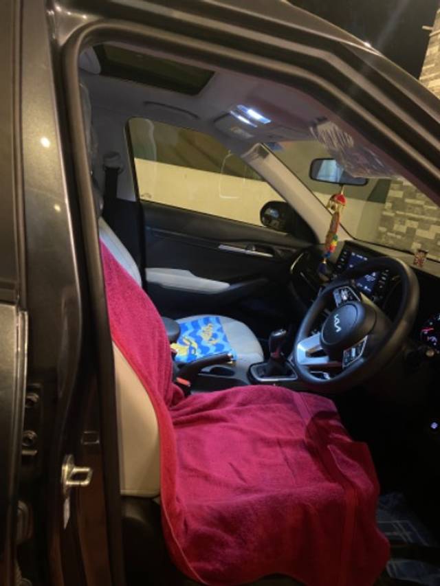 https://images10.gaadi.com/usedgaadi-sellcar/UsedCar/03f86681-2a71-4c2a-9d56-a495eaede524/48bbde4b-756e-4bcc-b24c-495f50203d7b.jpeg?imwidth=6402