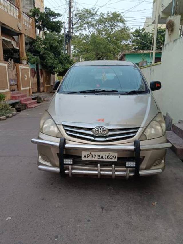 https://images10.gaadi.com/usedgaadi-sellcar/UsedCar/04695f41-6be3-408b-a8b4-6132a6d99969/38a73648-de9c-4125-a91a-04aa11dc208a.jpg?imwidth=6402