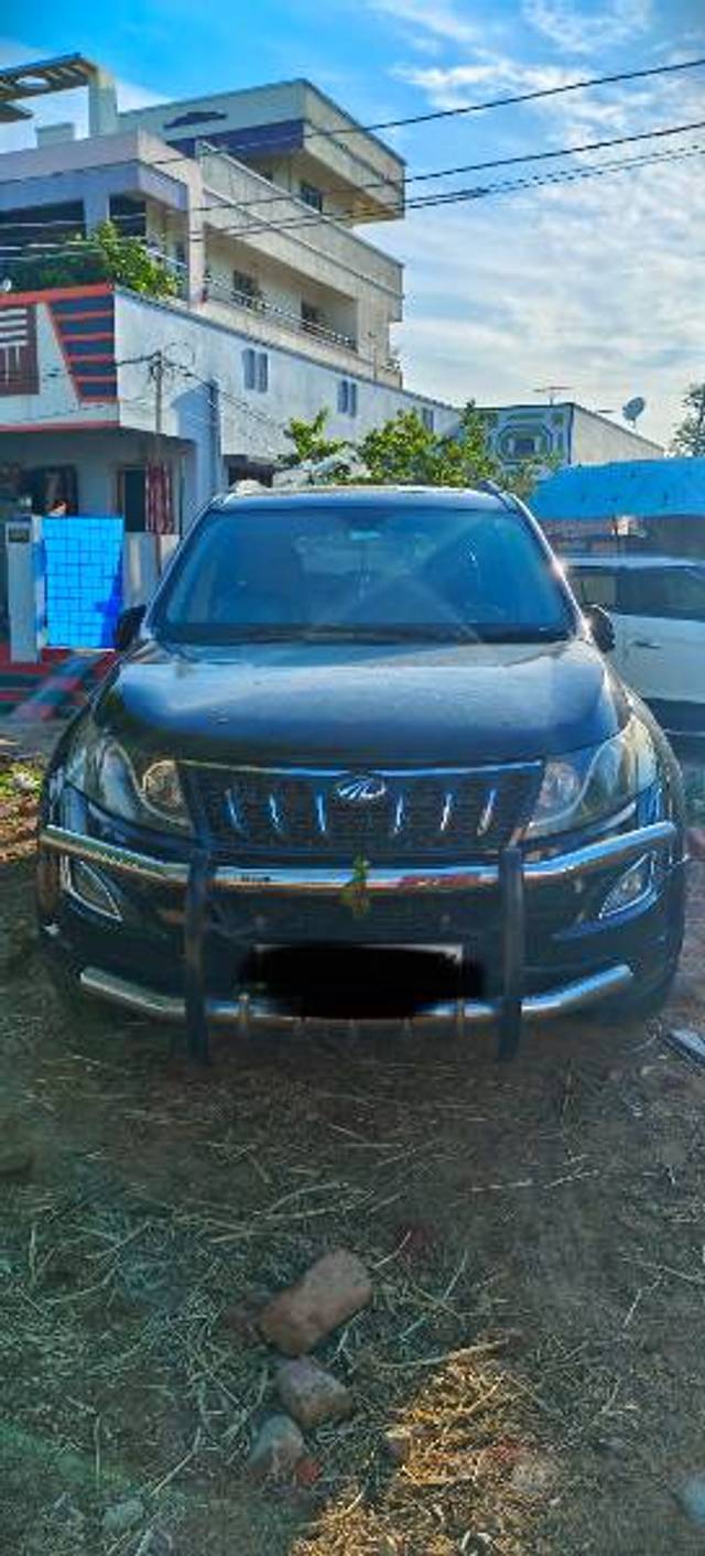 https://images10.gaadi.com/usedgaadi-sellcar/UsedCar/0493ec32-5066-4f15-b04a-0df92863d626/b2679038-c1c5-4df5-8963-068d86bbc195.jpg?imwidth=6400