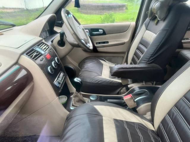 https://images10.gaadi.com/usedgaadi-sellcar/UsedCar/049de817-4790-446c-bba6-69e236587b61/0a8d9de2-0929-46bb-8a19-216eb3254484.jpeg?imwidth=6402