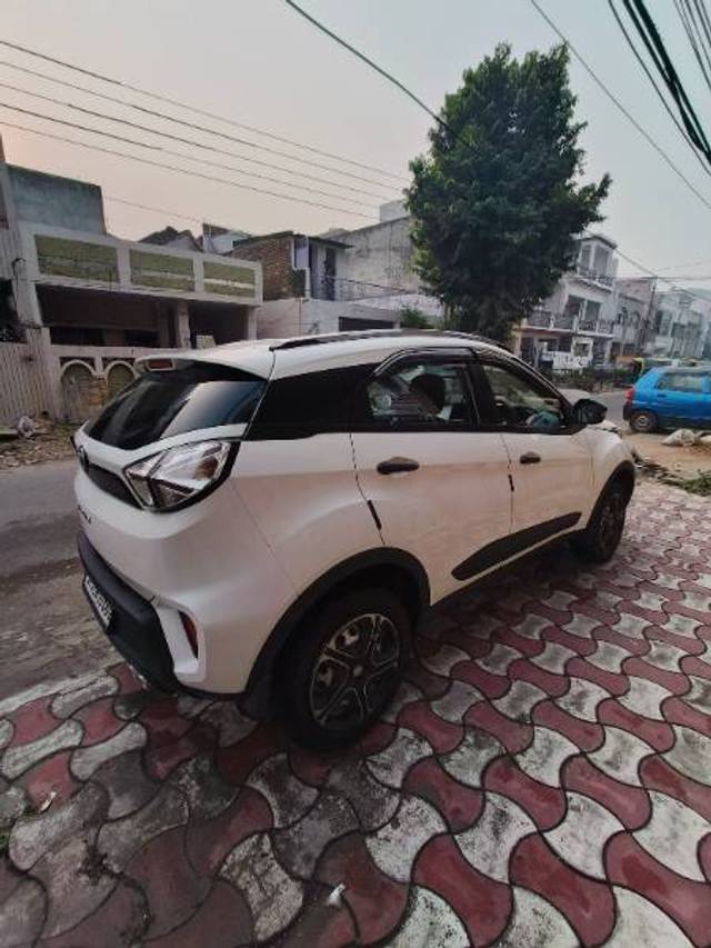 https://images10.gaadi.com/usedgaadi-sellcar/UsedCar/04d3406c-4f9c-45a7-b682-8bbad9c46129/fdcc109e-02cf-46af-830f-ac38dea4faa4.jpg?imwidth=6402