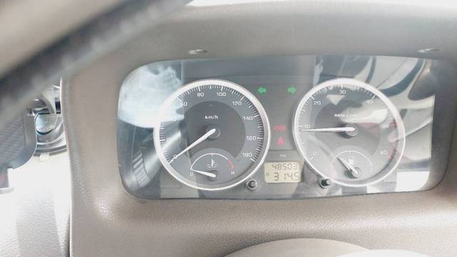 https://images10.gaadi.com/usedgaadi-sellcar/UsedCar/04f97103-ace4-4612-93cd-b77e1c16cc72/522680a0-ded5-4745-8fb5-8d00f6698d41.jpg?imwidth=6402