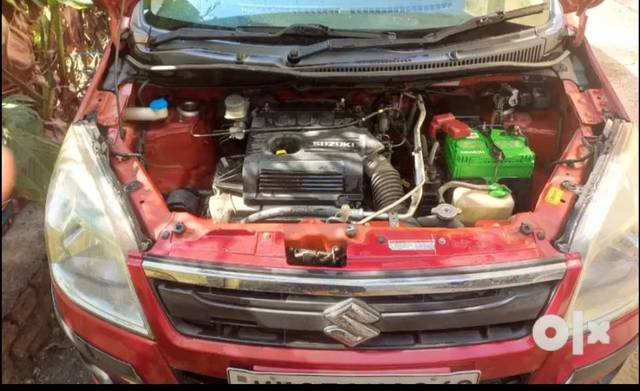 https://images10.gaadi.com/usedgaadi-sellcar/UsedCar/05131a5d-0aa0-40c5-9c5e-d3c2db95e656/c3641e69-ba9d-4a2f-9667-a7de3601dc0c.jpg?imwidth=6401