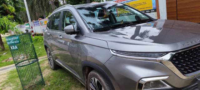 https://images10.gaadi.com/usedgaadi-sellcar/UsedCar/054a3e00-20e5-4000-861a-8a113ca08d9e/855e1cad-51cd-4b5d-abf2-5d9cc0b1bd3a.jpeg?imwidth=6402