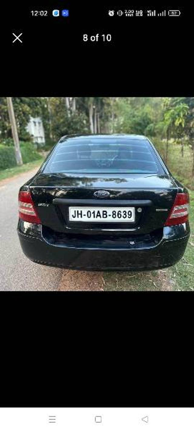 https://images10.gaadi.com/usedgaadi-sellcar/UsedCar/059a5b5a-7273-4908-b609-b650994404cc/acec2d90-a757-415f-8732-7c837a0033f8.jpg?imwidth=6402