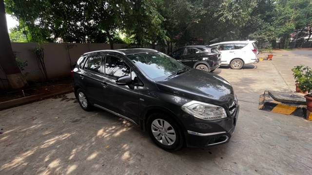 https://images10.gaadi.com/usedgaadi-sellcar/UsedCar/063f074d-49a9-4a07-bc08-146669711a08/e700cc56-766a-4b66-9664-bcd3550b605e.jpeg?imwidth=6400