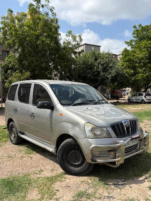 https://images10.gaadi.com/usedgaadi-sellcar/UsedCar/063f25cd-87a6-4839-8ce6-35a997208910/1ebcdba0-caee-4146-8011-5f6396e509bc.jpg?imwidth=6400