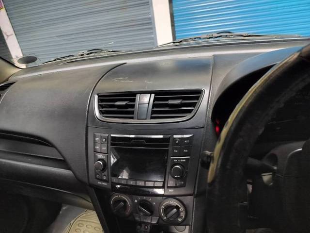 https://images10.gaadi.com/usedgaadi-sellcar/UsedCar/066e0963-a900-4d11-a52d-16becea6bb7f/dee09279-8a60-4db1-a983-e508a34be234.jpg?imwidth=6402