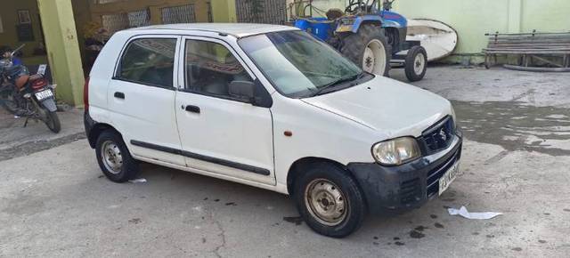 https://images10.gaadi.com/usedgaadi-sellcar/UsedCar/06fecaf0-01a3-48ce-8312-4b654781c322/c62e49d7-ded3-4912-89d8-3cc386d19579.jpg?imwidth=6400