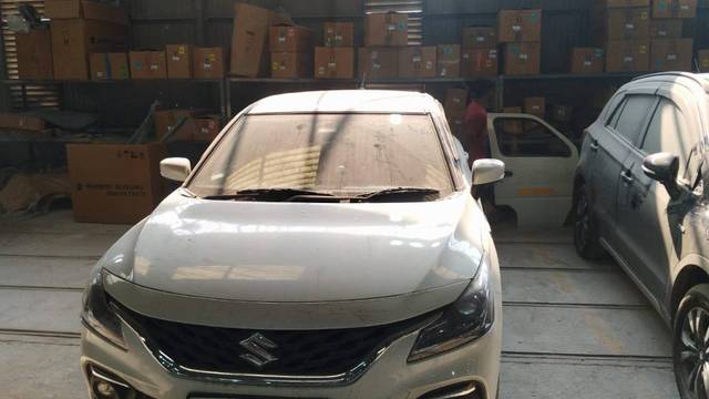 https://images10.gaadi.com/usedgaadi-sellcar/UsedCar/070ea119-9649-4c21-9351-0091476e315c/7e059b4a-bb3f-49cb-bd88-d6f55d163a58.jpg?imwidth=6400