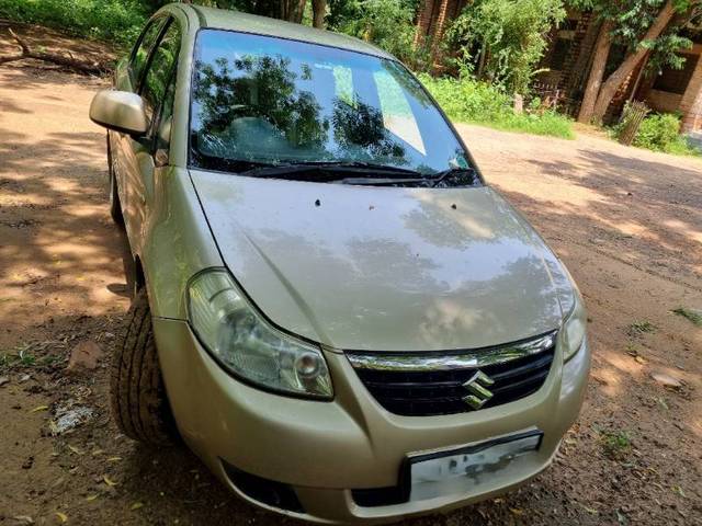https://images10.gaadi.com/usedgaadi-sellcar/UsedCar/0725361d-6f01-4ca2-a7e4-0f50d206dbb8/0d6de258-71f8-4d80-8d68-fe1e46f1eb1a.jpg?imwidth=6401