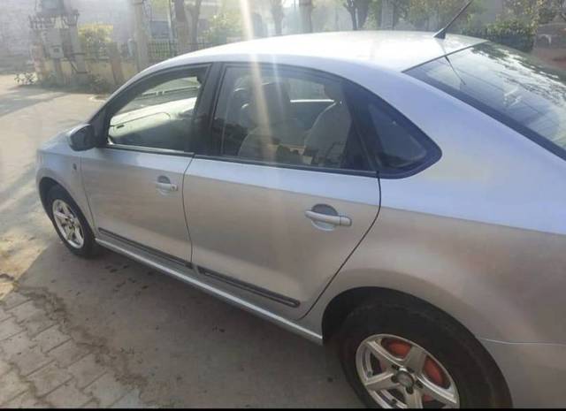 https://images10.gaadi.com/usedgaadi-sellcar/UsedCar/07300698-4936-4b3d-a676-8525ec343036/687ac5fa-d152-4fdc-ad15-deed14d78612.jpg?imwidth=6402