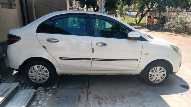 https://images10.gaadi.com/usedgaadi-sellcar/UsedCar/073fcbbb-2728-4acf-86fe-9c05c558a22f/08be46c8-d26d-4ce3-be59-4f7e47afa89b.jpg?imwidth=6401