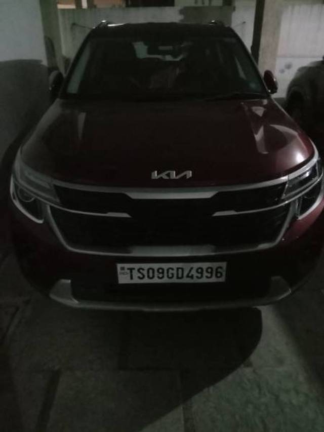 https://images10.gaadi.com/usedgaadi-sellcar/UsedCar/07b0b6f5-13d0-4265-9972-60f69417defd/998250fb-f8ac-428d-9f5d-ab0cf4b3c685.jpg?imwidth=6400