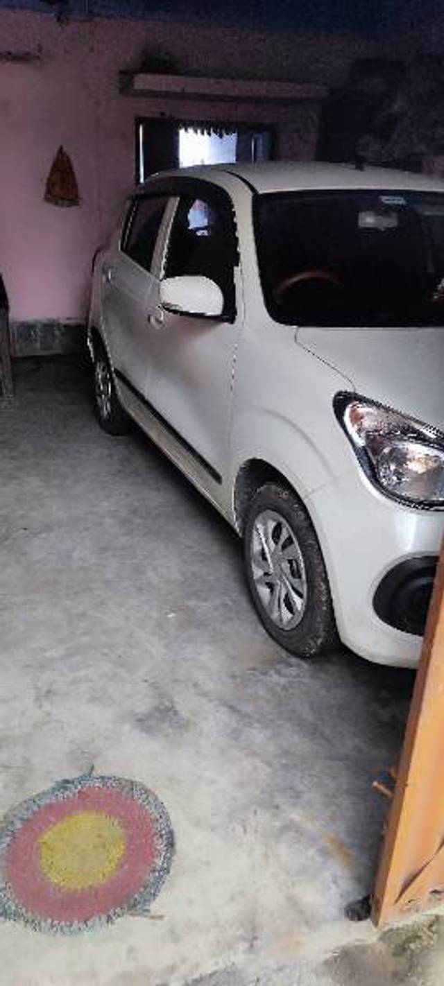 https://images10.gaadi.com/usedgaadi-sellcar/UsedCar/07c8db6d-e085-40f7-97dd-e946d3201e8b/a8f35062-0eef-451f-90cc-75d65a1e1406.jpg?imwidth=6400