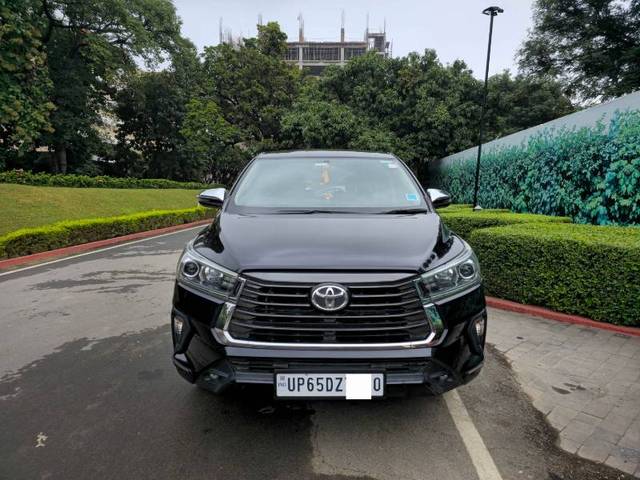 https://images10.gaadi.com/usedgaadi-sellcar/UsedCar/07f796d2-8887-4d7b-a332-ba32eb002627/61979cf4-5cbe-40b3-8861-a1b8eb9a78bc.jpg?imwidth=6400