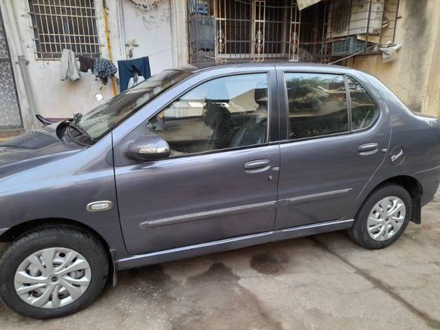 https://images10.gaadi.com/usedgaadi-sellcar/UsedCar/081994cd-4bd8-49b8-8374-76cdd5df7d3d/eb6fb96f-b068-43f1-8993-f0c98673df5c.jpg?imwidth=6401