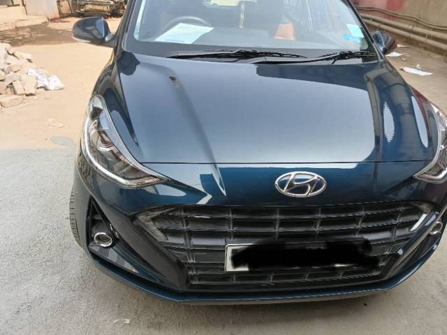 https://images10.gaadi.com/usedgaadi-sellcar/UsedCar/0842033a-331d-4de9-a4ac-136bef87a31c/31b54b27-3d30-4b88-80d1-25e85c96d43d.jpg?imwidth=6400