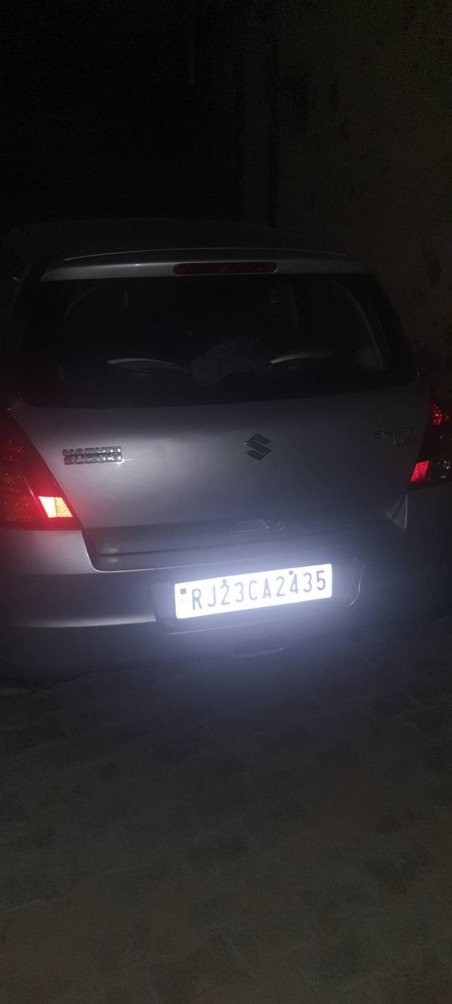 https://images10.gaadi.com/usedgaadi-sellcar/UsedCar/086518aa-1b99-4cfd-9329-27ce2f8b9fe7/180b49c3-a432-4214-9cb8-e1b78034b40d.jpg?imwidth=6402
