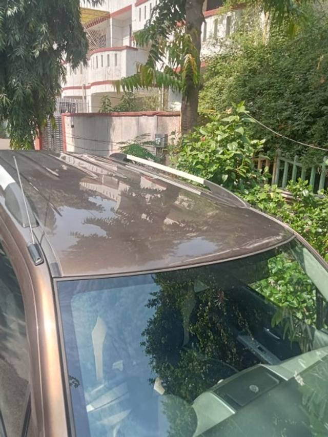 https://images10.gaadi.com/usedgaadi-sellcar/UsedCar/08679f73-5450-4fce-b26d-ca45e9cba0ab/62507a83-58ad-431f-b1ce-1406454f35c6.jpeg?imwidth=6402