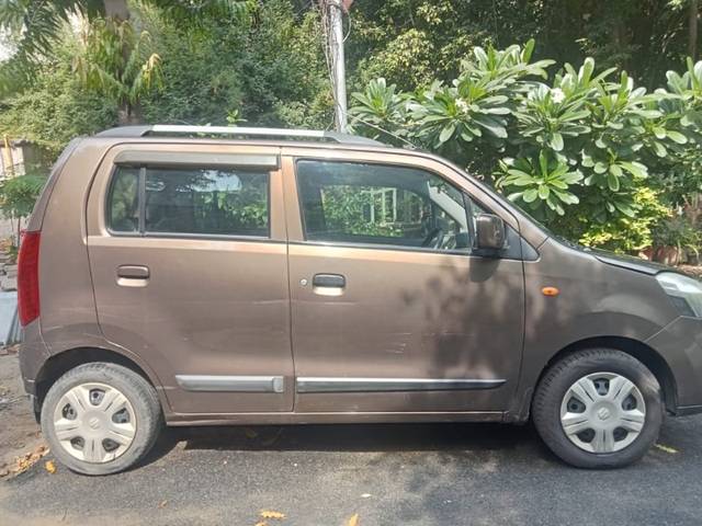 https://images10.gaadi.com/usedgaadi-sellcar/UsedCar/08679f73-5450-4fce-b26d-ca45e9cba0ab/fa520ca5-41bc-4995-a9d3-bb0a6a3857d7.jpeg?imwidth=6401