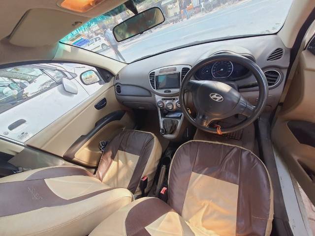 https://images10.gaadi.com/usedgaadi-sellcar/UsedCar/086a5520-5cbc-4ebe-9da3-51b765a6c359/234e3f30-aa7b-4a64-8134-5d25d177fc91.jpeg?imwidth=6401