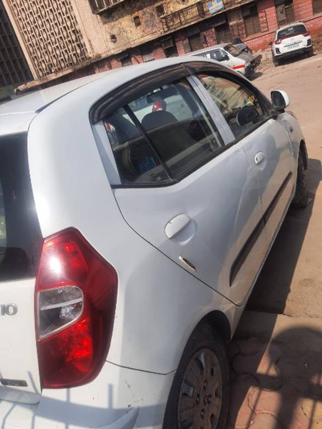 https://images10.gaadi.com/usedgaadi-sellcar/UsedCar/086a5520-5cbc-4ebe-9da3-51b765a6c359/5e9470aa-ebd1-421d-8865-4ed8eef8bac7.jpeg?imwidth=6402
