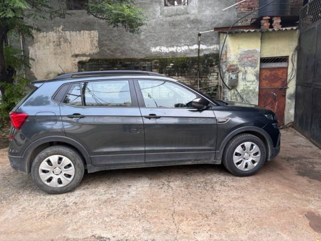 https://images10.gaadi.com/usedgaadi-sellcar/UsedCar/08a3d335-2d3a-483f-9241-cf60388e8286/450f570a-4b4b-4ac1-924a-e30eaa187c66.jpg?imwidth=6400