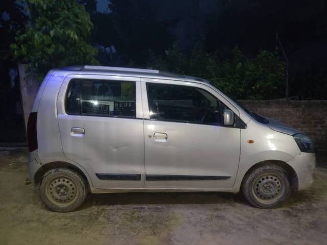 https://images10.gaadi.com/usedgaadi-sellcar/UsedCar/08a903c1-f0a8-44bf-8a3a-376d321bf8d0/c5e002a1-4899-437f-a2cf-1c4805970590.jpeg?imwidth=6401