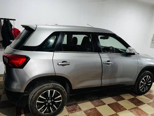 https://images10.gaadi.com/usedgaadi-sellcar/UsedCar/08d4b99d-f989-45f1-a2c8-5c85c9cc281e/253bc19a-4b05-4729-aaaa-2a6c08dd6697.jpg?imwidth=6401