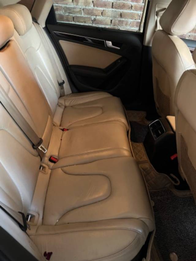 https://images10.gaadi.com/usedgaadi-sellcar/UsedCar/08e57314-421c-47bc-b2b6-02499c44a827/797a0e1f-2ac4-4c55-b03c-965ca2a58027.jpeg?imwidth=6402