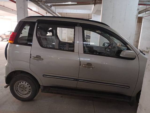 https://images10.gaadi.com/usedgaadi-sellcar/UsedCar/08f2e302-a834-4a0c-8649-c5ff755e090c/9fcbb838-66b0-4ab2-9813-2d494560142c.jpg?imwidth=6401