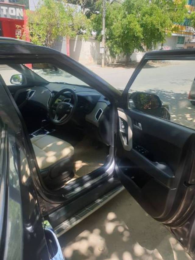 https://images10.gaadi.com/usedgaadi-sellcar/UsedCar/09b330d0-f740-4e5e-a582-a2cd44a8fa98/38758bbc-d6fe-4df1-9fa7-7ea0b5203f27.jpeg?imwidth=6402