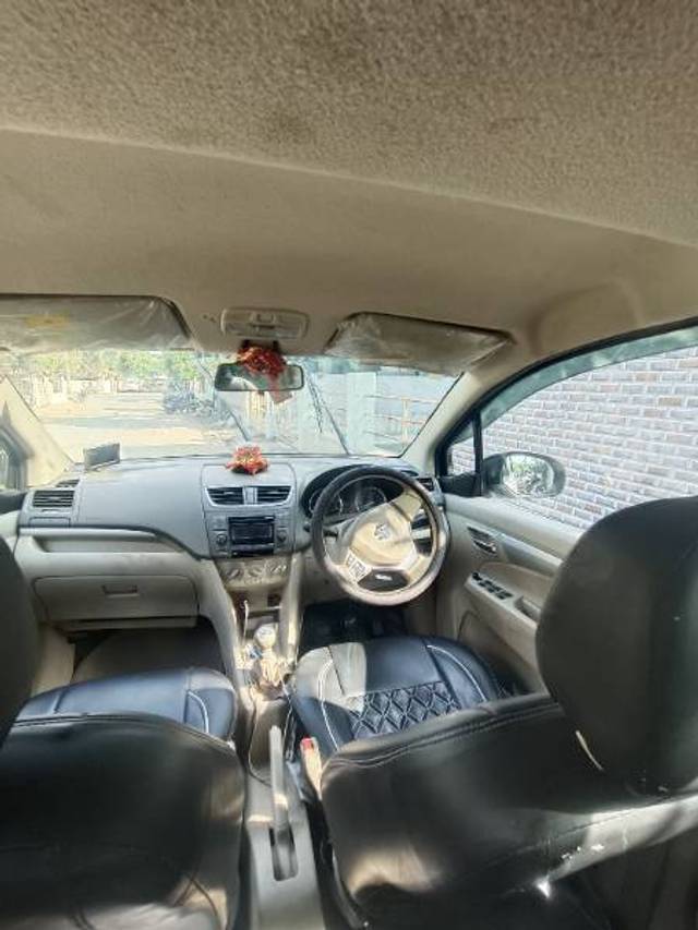 https://images10.gaadi.com/usedgaadi-sellcar/UsedCar/09fe74d1-0e57-424e-8cf0-8935507ef8ce/d179b4f0-6456-44e5-8537-9ee16afa5260.jpg?imwidth=6402