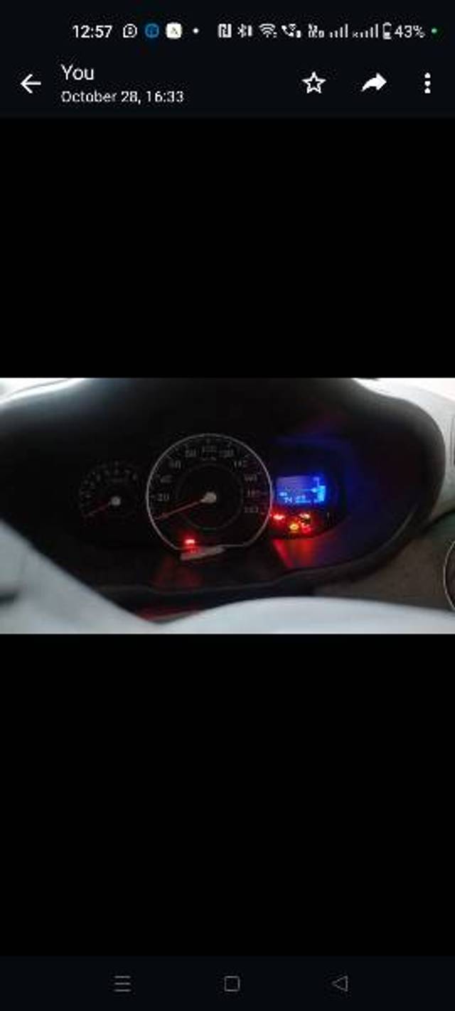 https://images10.gaadi.com/usedgaadi-sellcar/UsedCar/0a40bc1e-3b21-4988-9f09-7a704e95b26a/f498fb97-d62e-4846-9448-0a2458564a53.jpg?imwidth=6401