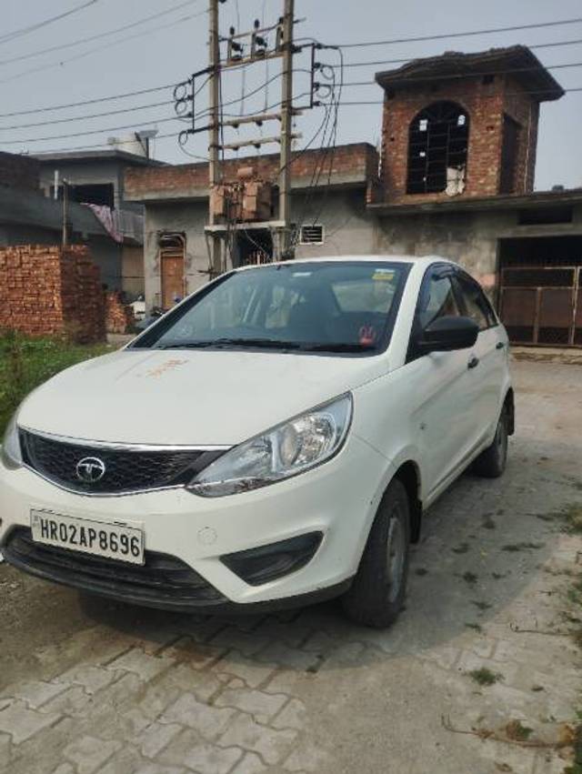 https://images10.gaadi.com/usedgaadi-sellcar/UsedCar/0a77d61a-6fa2-4b19-a95e-0c28c593b4ed/67f706c2-bd14-4019-a44a-8aedf5a67343.jpg?imwidth=6400