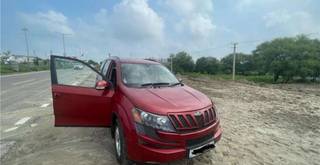 Mahindra XUV500 2011-2015 Mahindra XUV500 W8 2WD