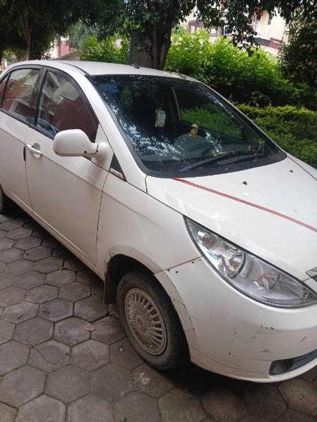 https://images10.gaadi.com/usedgaadi-sellcar/UsedCar/0ac64872-db36-43b0-9b40-b25354670044/a7c1fb16-3c5a-427c-bb17-e2021e88908c.jpg?imwidth=6400