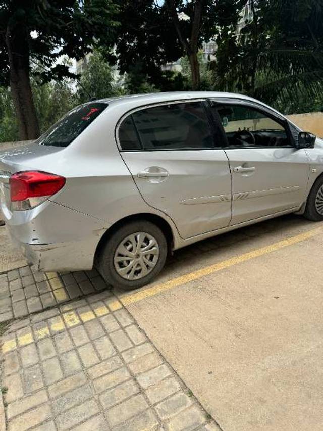 https://images10.gaadi.com/usedgaadi-sellcar/UsedCar/0ae2149b-d860-47a4-8724-a4d3b2de1286/1d71b18e-ee18-4c9c-83fa-63b1b5d939a1.jfif?imwidth=6401