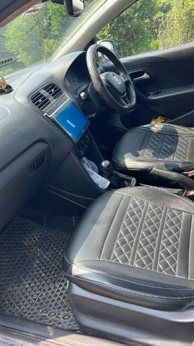 https://images10.gaadi.com/usedgaadi-sellcar/UsedCar/0b2f03d5-2659-4952-8a50-e3209c2e900e/2d9eb438-9683-49de-8194-87ab9afca9a7.jpg?imwidth=6402