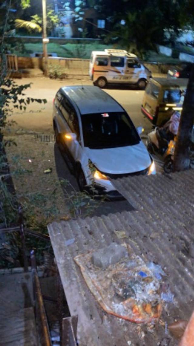 https://images10.gaadi.com/usedgaadi-sellcar/UsedCar/0b47cfcc-c70f-431c-abe4-aebe701fa42b/d0be5853-d241-4e12-951b-f243e3350381.jpeg?imwidth=6402