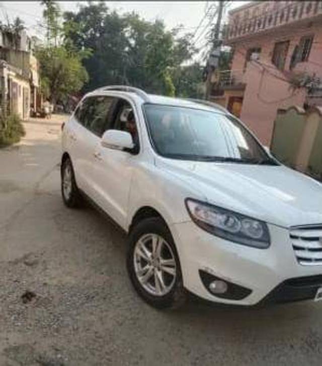 https://images10.gaadi.com/usedgaadi-sellcar/UsedCar/0b76a5ab-ea4e-4eb5-b462-a2ce10d174e4/f6cbec32-4a29-47e4-9a53-691d946f34b4.jpg?imwidth=6400