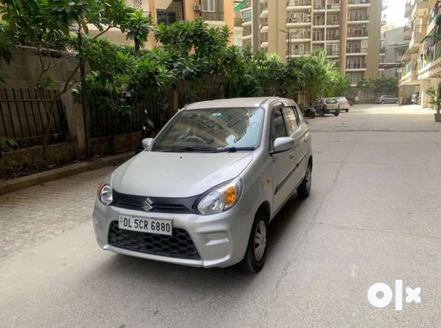 https://images10.gaadi.com/usedgaadi-sellcar/UsedCar/0b958109-2284-4e1f-a52d-78ca0e850452/2bd62d88-7a63-416a-8e95-879df951f7e5.jpeg?imwidth=6400