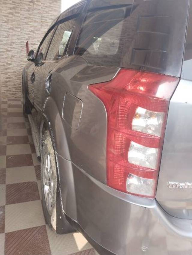 https://images10.gaadi.com/usedgaadi-sellcar/UsedCar/0bc036a0-c744-4bec-a450-c1c237f62874/34c9288c-0014-46b2-9be7-f653020ac7da.jpg?imwidth=6402