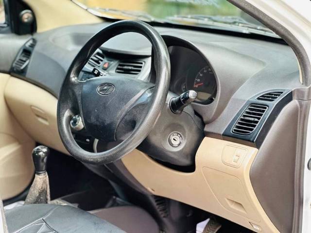 https://images10.gaadi.com/usedgaadi-sellcar/UsedCar/0bc7ccff-24f0-42fd-815b-75299d426d12/835e0a0f-54ff-4e1c-807b-d9377c65483f.jpeg?imwidth=6402