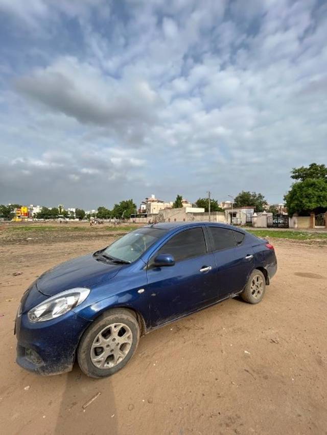 https://images10.gaadi.com/usedgaadi-sellcar/UsedCar/0bc86ba8-0834-4abc-b5a0-32dd1cd0c6e8/7b24c53e-e6f0-4acf-8db4-c6733e9c4352.jpeg?imwidth=6402