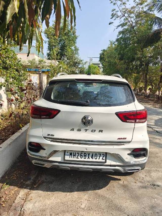 https://images10.gaadi.com/usedgaadi-sellcar/UsedCar/0bf11785-9694-499e-849f-f62a92dd797f/8de73c99-3e9b-49d8-a654-c50939c9a02f.jpg?imwidth=6402