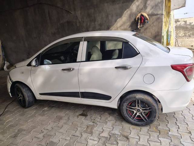 https://images10.gaadi.com/usedgaadi-sellcar/UsedCar/0c16a8cb-9eb5-4d6e-962a-f62c7d90e67d/9026d845-f992-47e7-b490-ca22532f024f.jpg?imwidth=6400